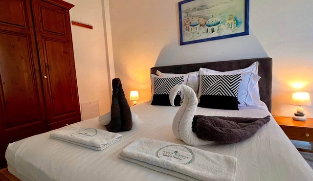 Seaside studio for two