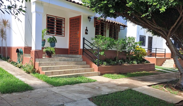 Secure & Private 3 BDR Modern House with Pool, A/C and Great View