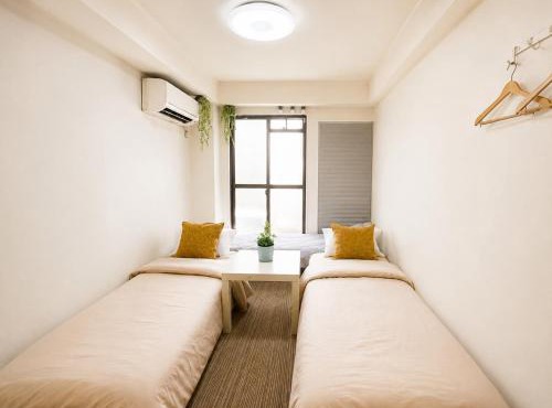 SIMPLY WHiTE GUEST ROOM302