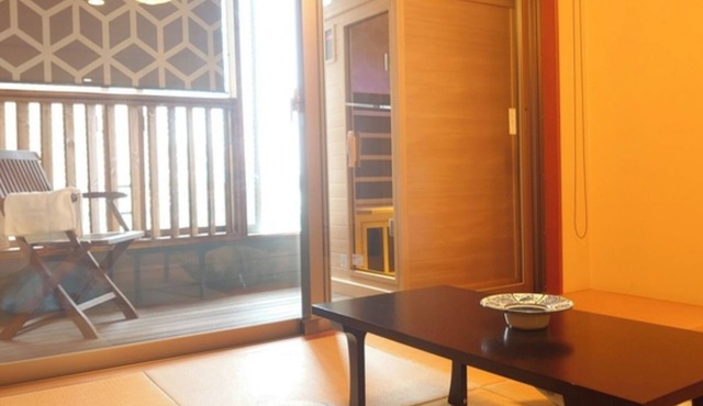 Smoking 2 meals included JapaneseWestern style room with private sauna/Kaga Ishikawa