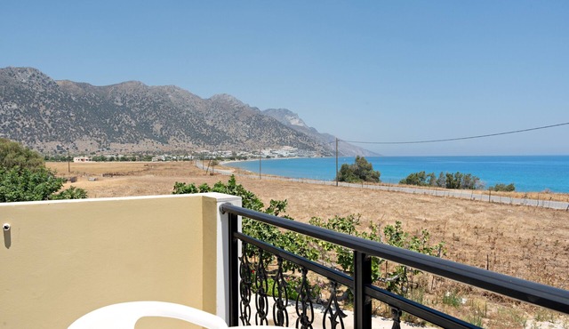 Studio Apartment 'Athina Seaside' with Balcony, Wi-Fi and Air Conditioning