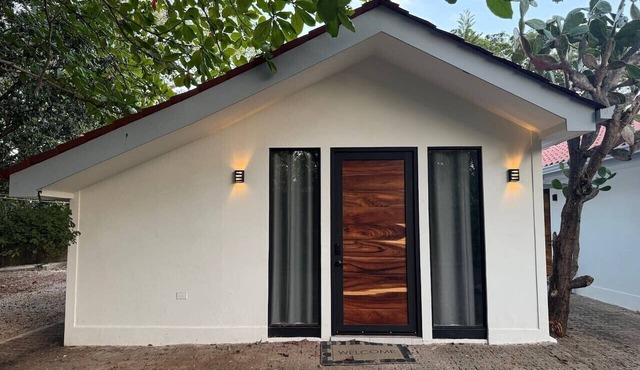 Studio w/Pool Near Playa del Coco