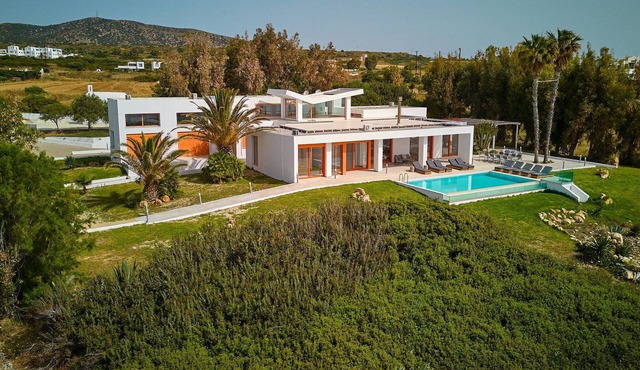 Stunning Seafront Villa | 7 Bedrooms | Villa Seven | Private Villa with Pool