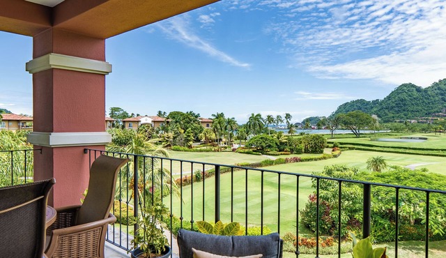 Stylish Condo with Stunning View in Los Suenos