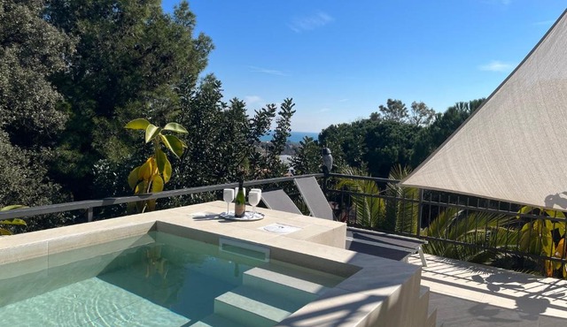 Stylish Home with Terrace and Private Pool, Maresme