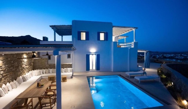 Sunrise Villa Sea View up to 6 pax