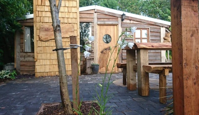 Sutton Coldfield 2-Bed Caravan, Parking & Bar-B-Q