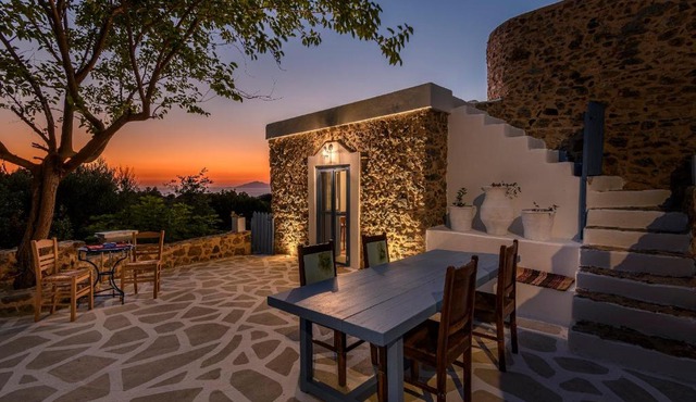 The Aegean blue country house Old Milos
