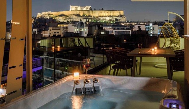 Thea Acropolis Suites & Apartments