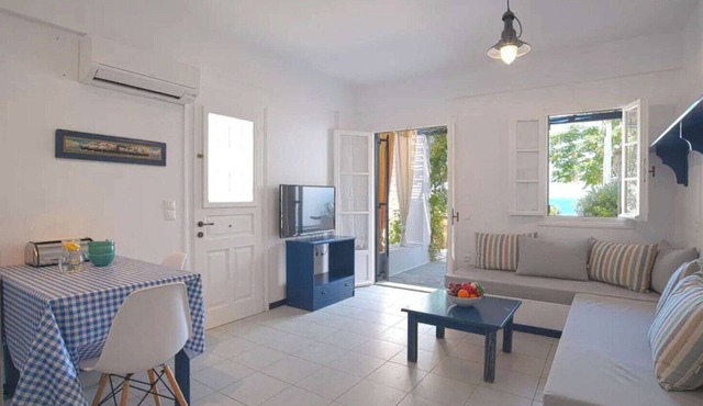 Traditional beach front apartment