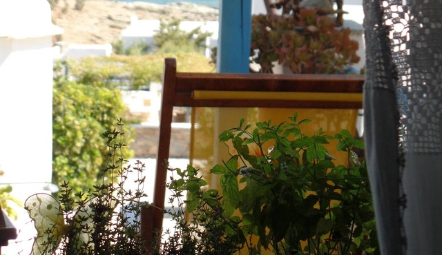 traditional cylcadic beach house with sea view, Agios Sostis, Tinos