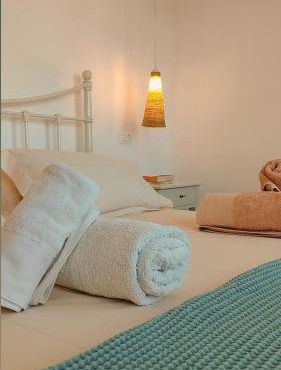 Traditional suites in Chora Kythnos #7