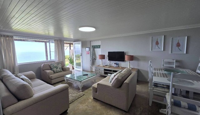 VIEW ON 42 - Aloe Self Catering Unit