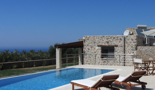 Villa Asteraki | Private pool and fantastic sunsets! 15 Km away from Elafonisi!