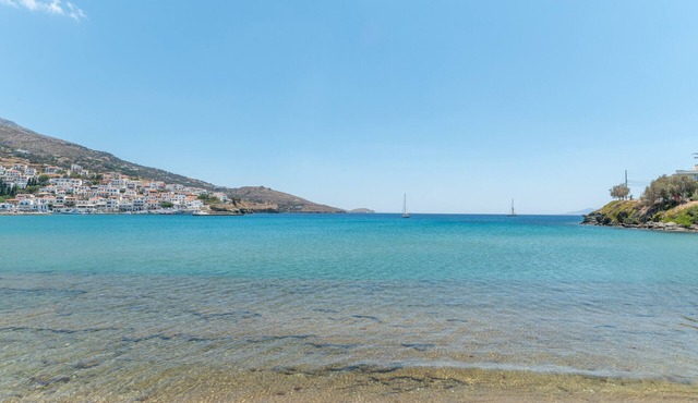 Villa 'Bebas Villas 1' with Sea View, Wi-Fi and Air Conditioning