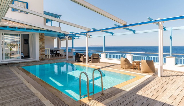 Villa "Blue Waves View Andros" with Sea View, Private Pool & Wi-Fi