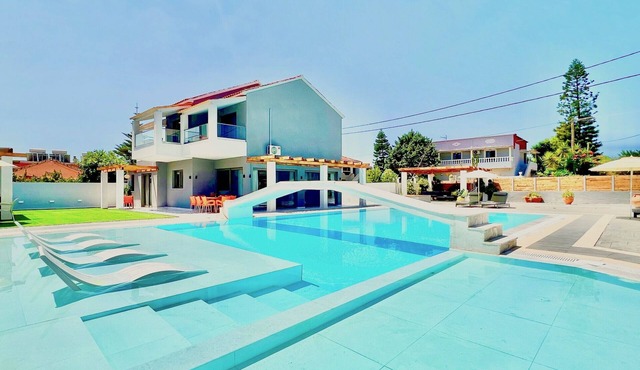 Villa Cielo with private pool in Canal D'Amour