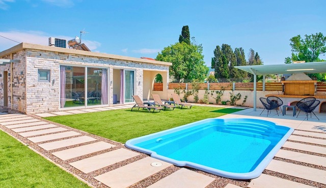 Villa Cinque Elementi by Estia