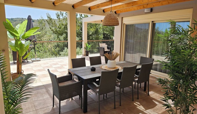 Villa Del Monte - Where modern elegance meets the serenity of nature.