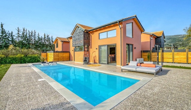 Villa Fire by Villa Plus