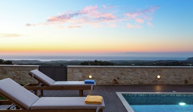 Villa in Arkadi with Private Pool & Sea Nearby