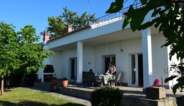 Villa Monte Kariotes