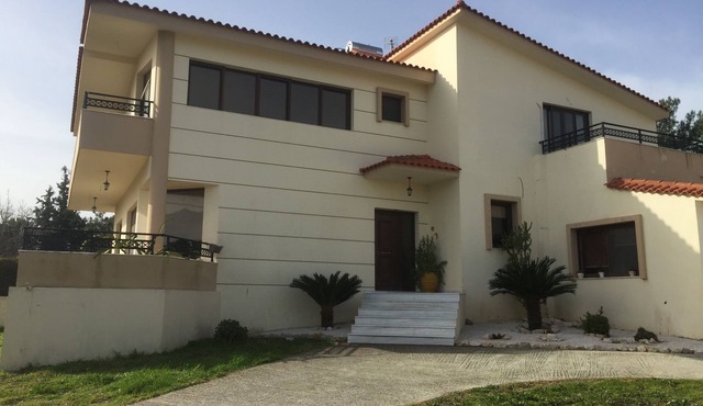 Villa Nostra Soroni