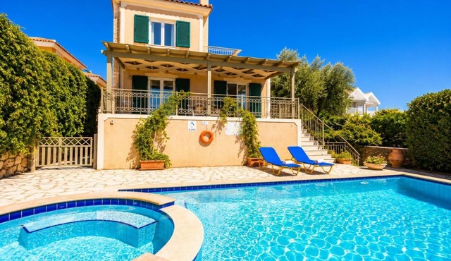 Villa Penelope Sea View