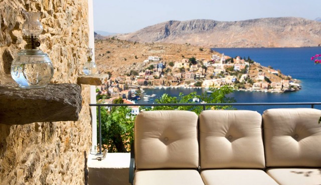 Villa Ricolas - Unique Symi Mansion