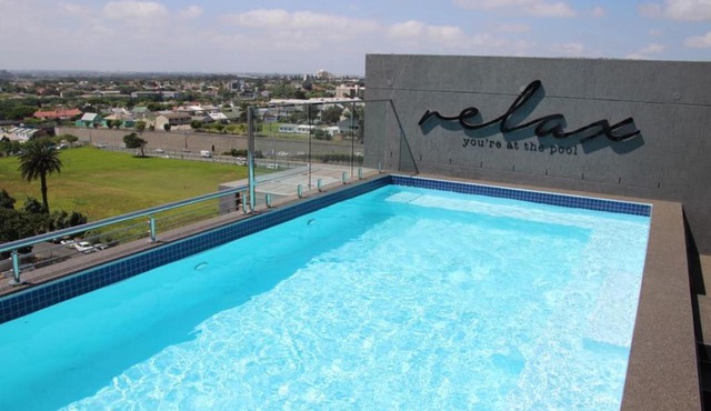 Winchester Central Rooftop Pool Patio & Gym
