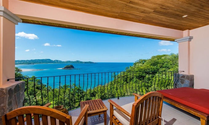 Playa Flamingo Condo | Condo with SPECTACULAR VIEW!
