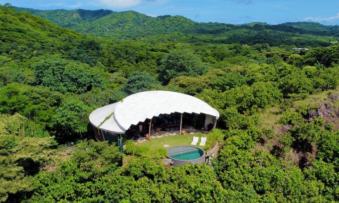 Matapalo Villa | Moon Shape Villa with 360-degree Mountain Views
