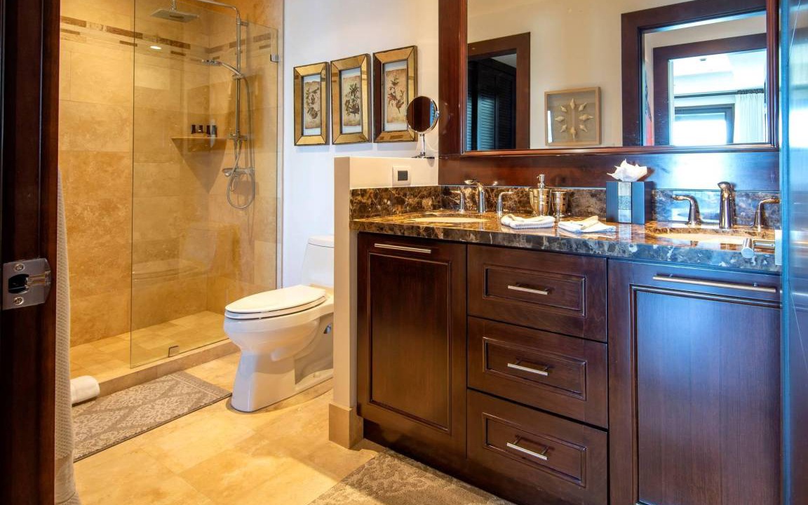 Photo of Bathroom in Playa Flamingo