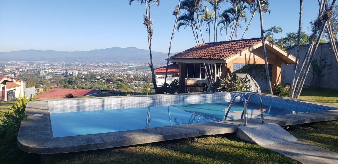 Photo of Others in Escazu