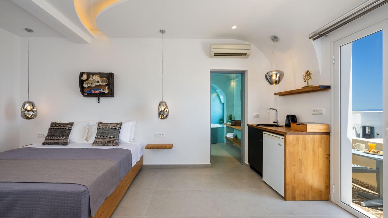 Photo of Bedroom in Fira