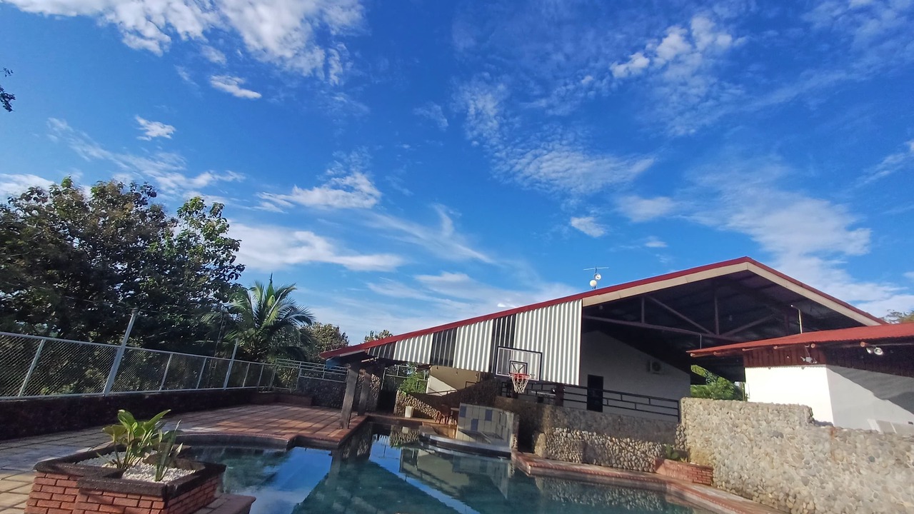 Photo of Outdoor in Pital