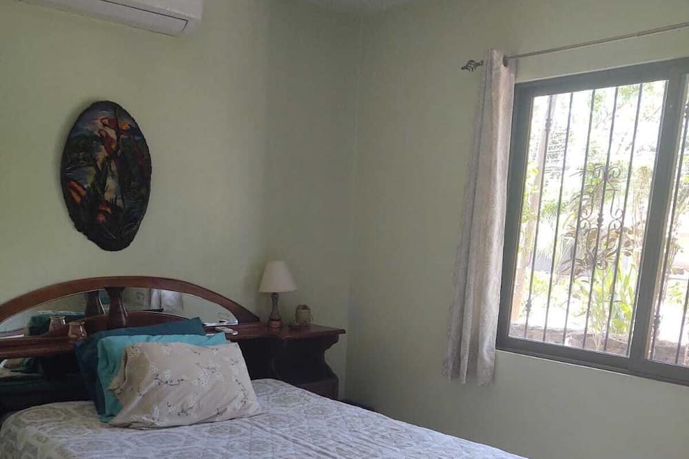 Photo of Bedroom in Coco Sunset Hills