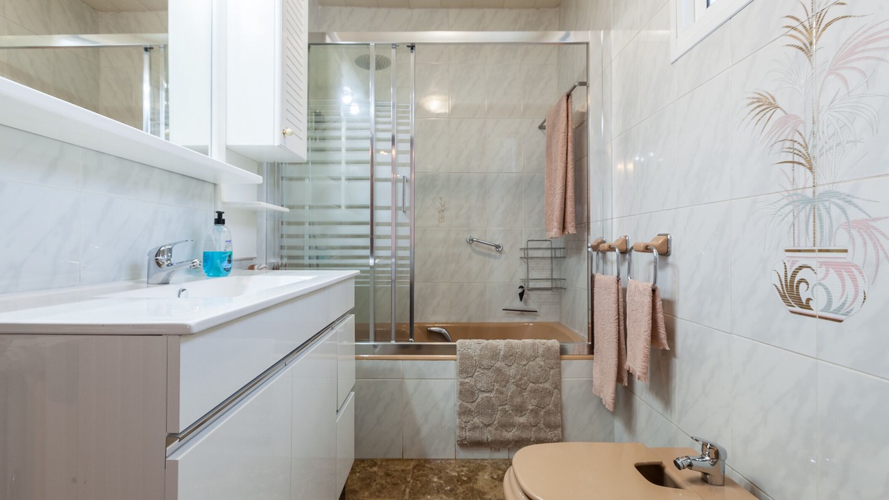 Photo of Bathroom in Rubi