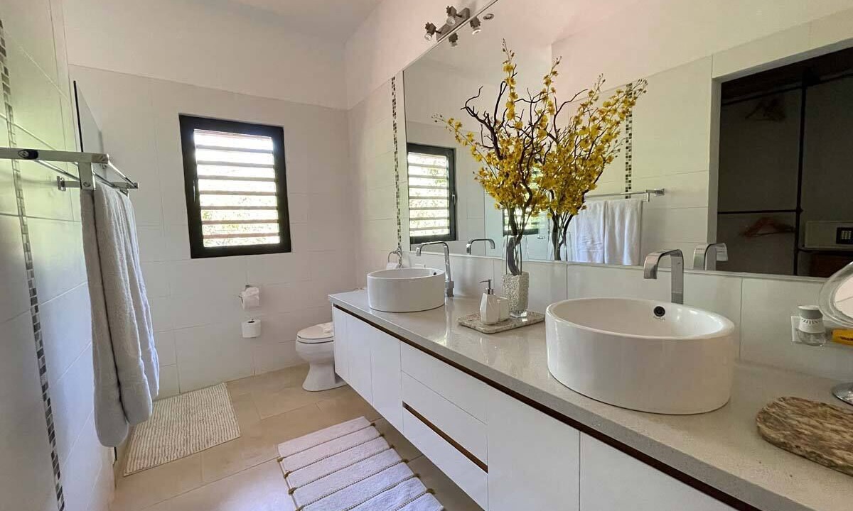 Photo of Bathroom in Tamarindo