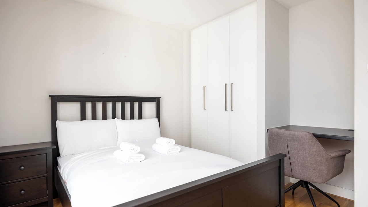 Photo of Bedroom in Grand Canal Dock