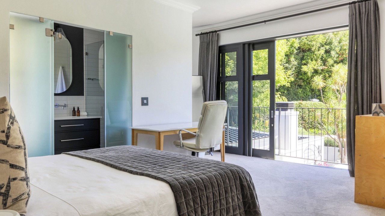 Photo of Bedroom in Constantia
