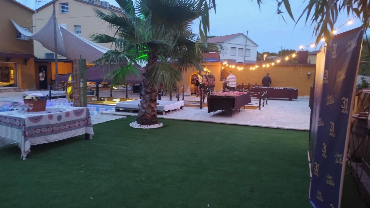 Photo of Outdoor in Rubi